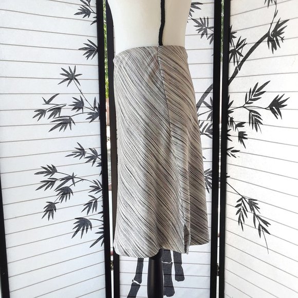 New York & Co Striped Multicolored Rainbow A Line Drape Skirt - Picture 6 of 12